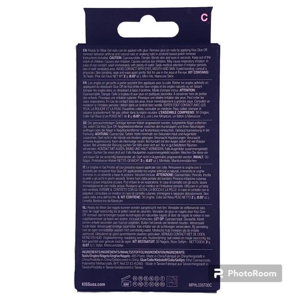 Kiss Masterpiece One-of-a-kind Luxe Manicure, white-30ct including accent nails - Picture 3 of 6